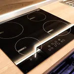 Minerva Prestige Apartment Metro C
